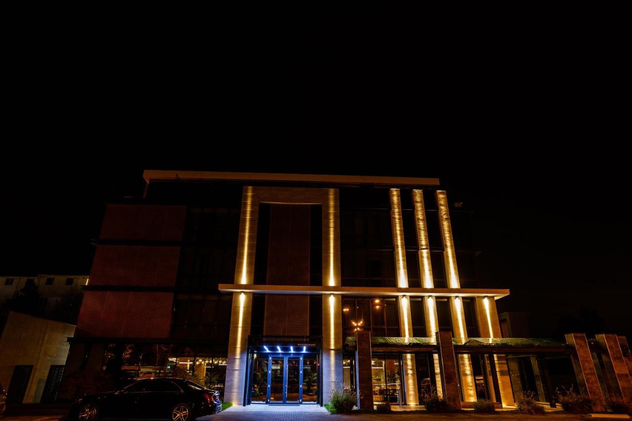 Hotel Kristal Focsani Luaran gambar