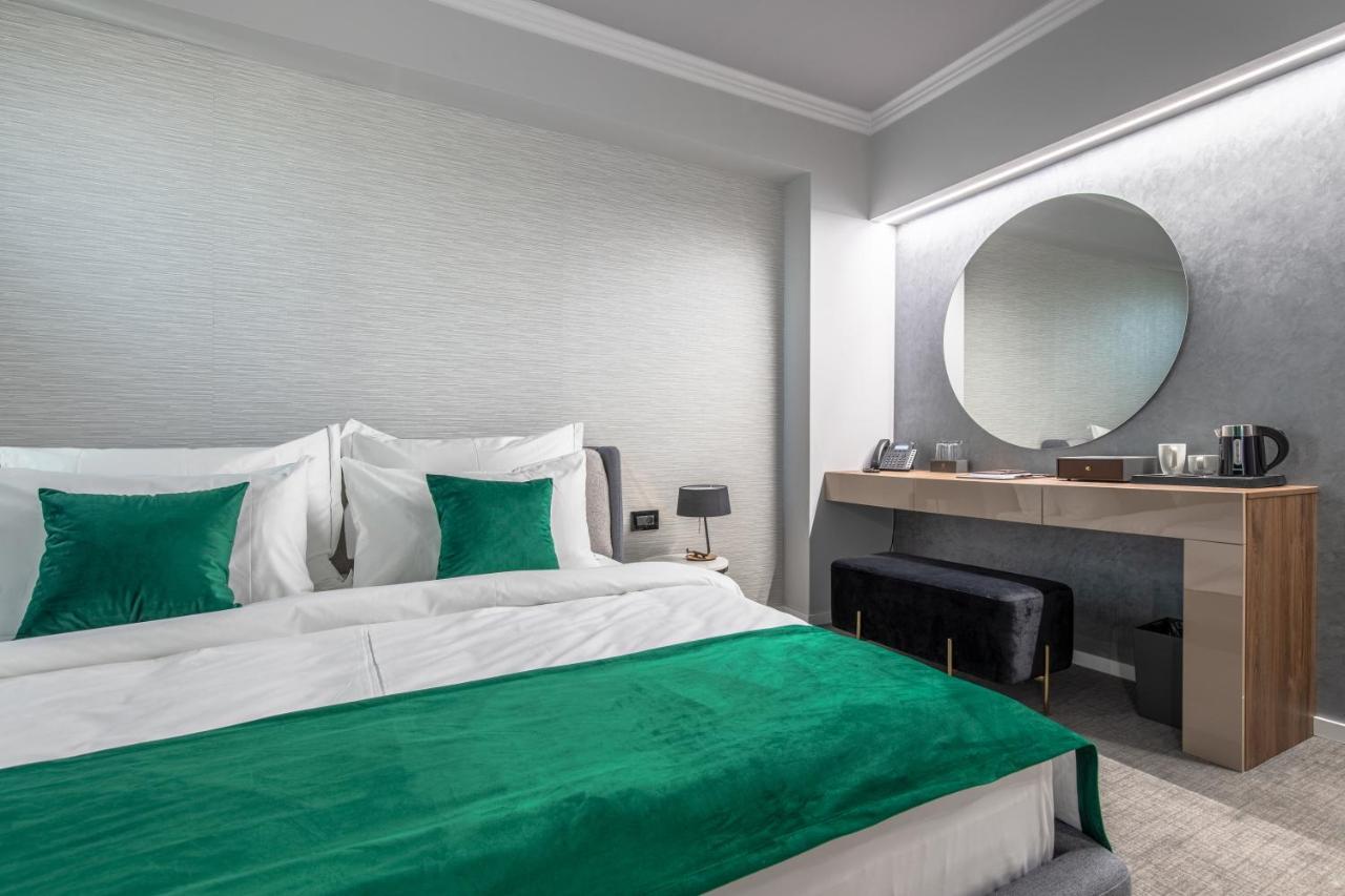 Hotel Kristal Focsani Luaran gambar