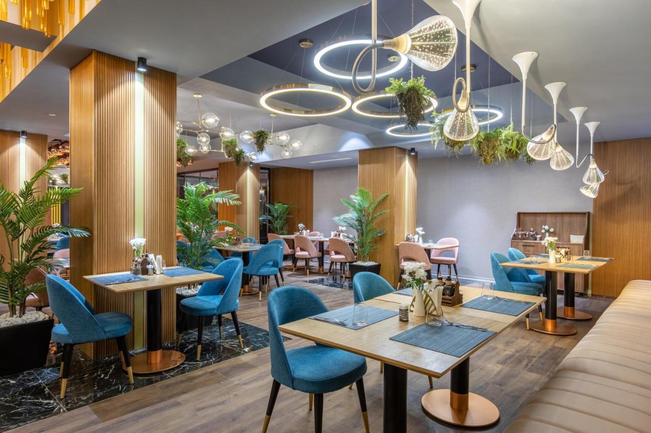Hotel Kristal Focsani Luaran gambar
