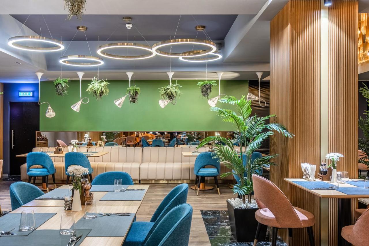 Hotel Kristal Focsani Luaran gambar