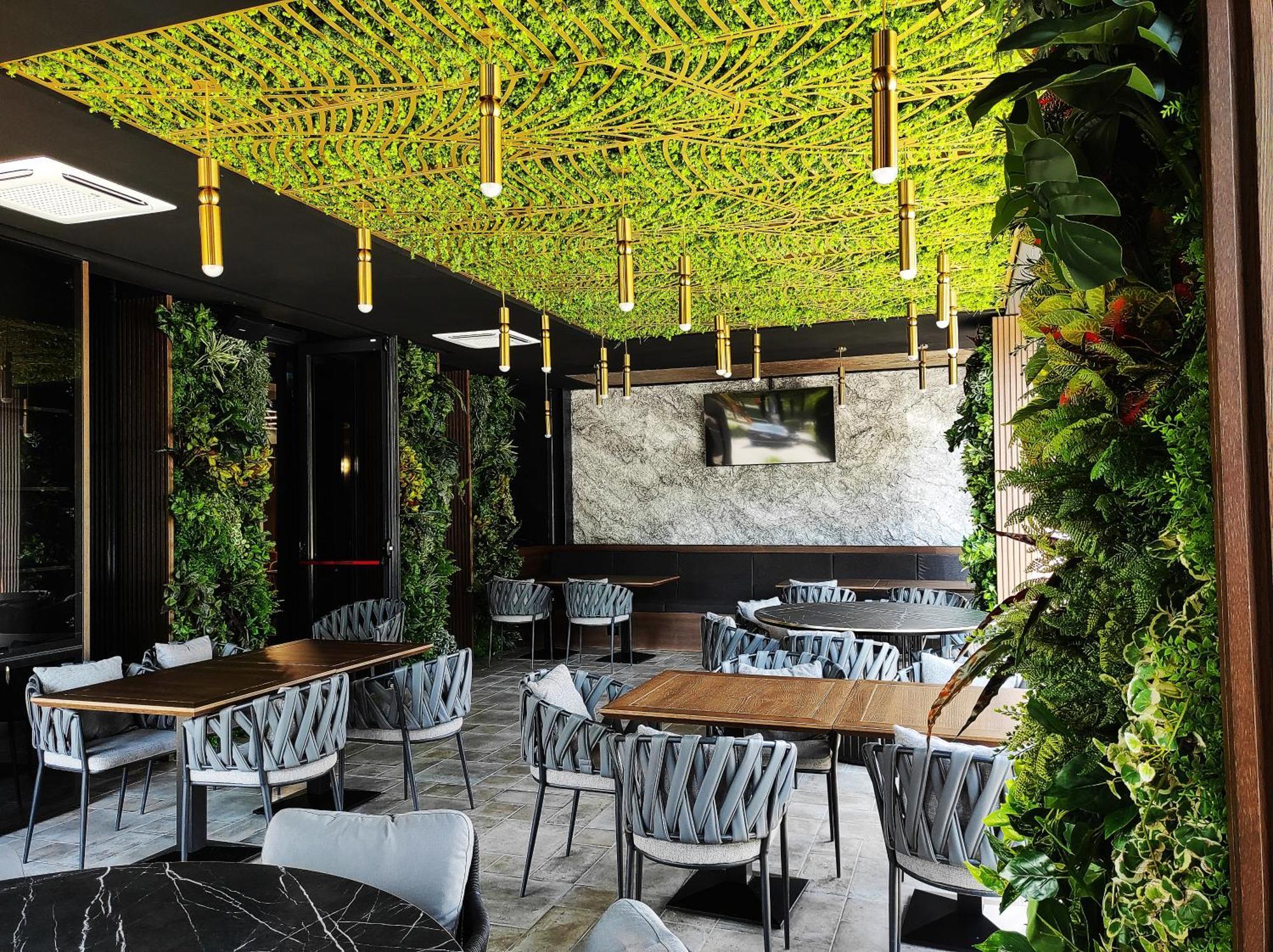Hotel Kristal Focsani Luaran gambar